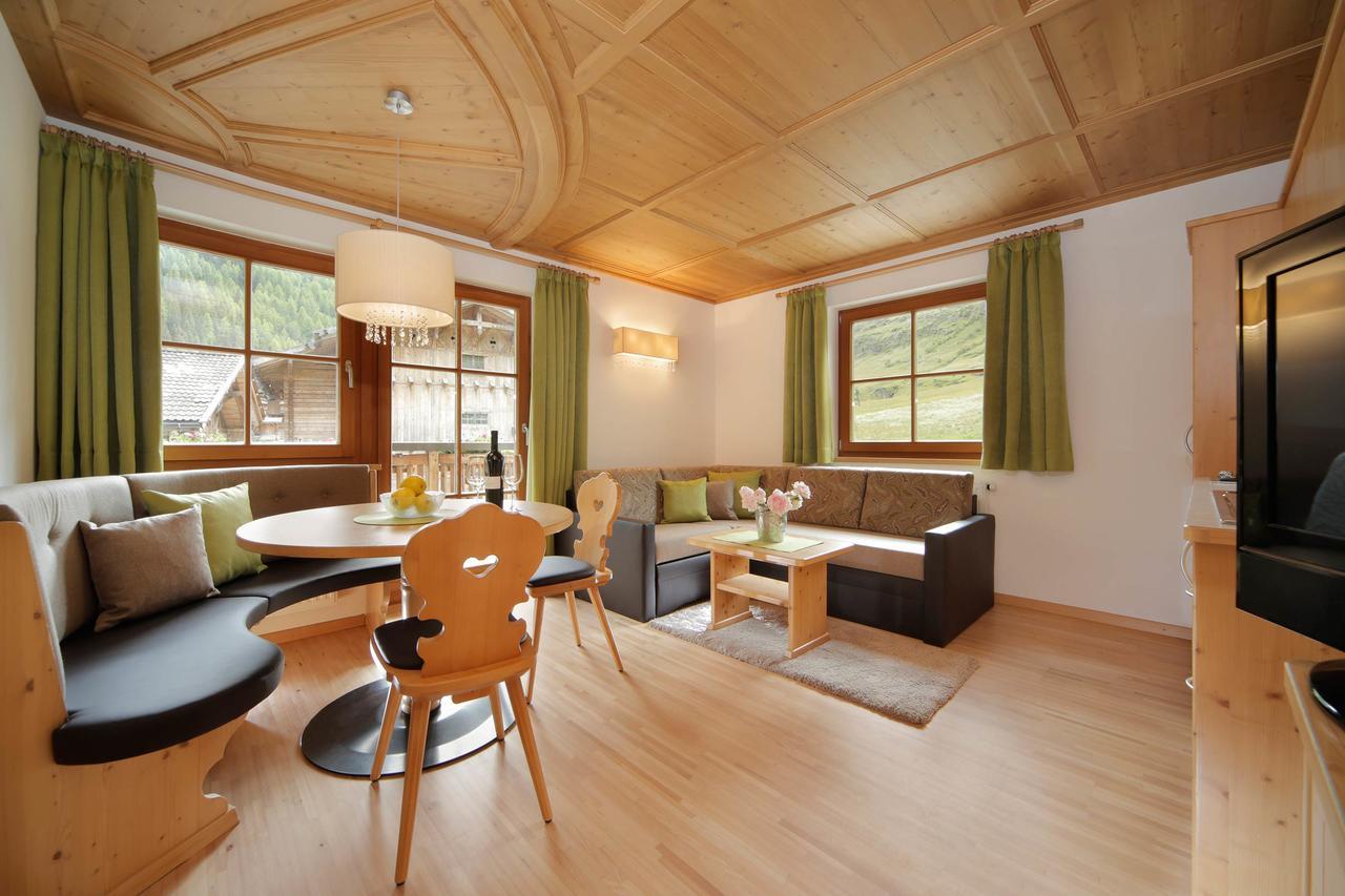 Hotel Gasthaus Edelweiss Pfelders Kültér fotó